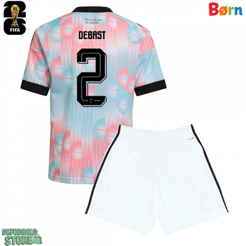 Belgien Zeno Debast #2 Replika Babytøj Udebanesæt Børn VM 2026 Kortærmet (+ Korte bukser)